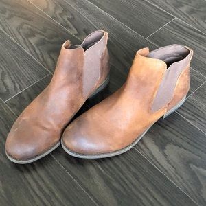 Franco Sarto Kabrina Chelsea Ankle Boot